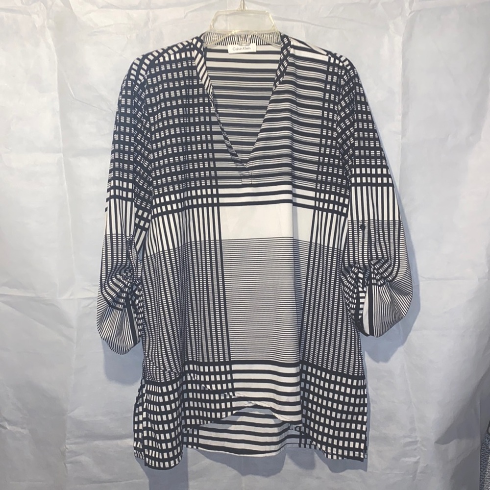 Black and White, Beautiful Blouse to go Sailing.